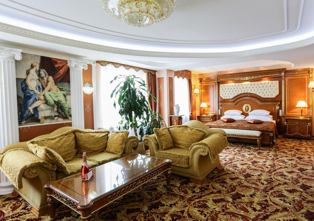 Izmailovo Alfa Hotel Moscova Exterior foto